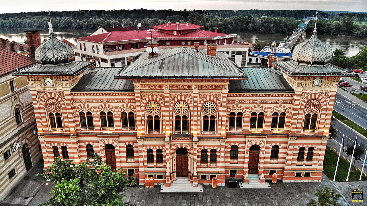 Commons: Brcko town hall