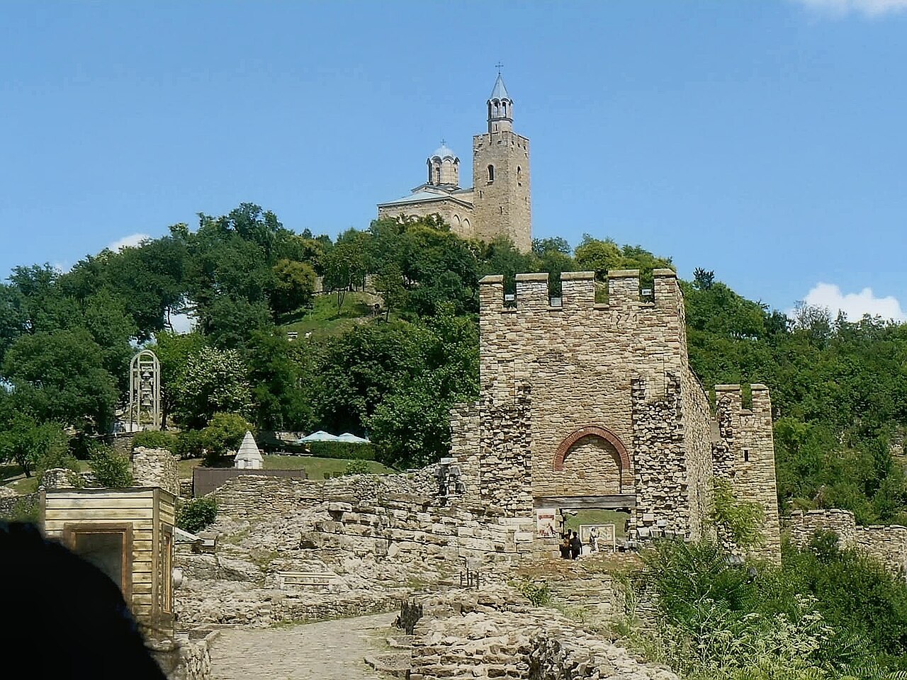 Commons: Tsarevets Fortress