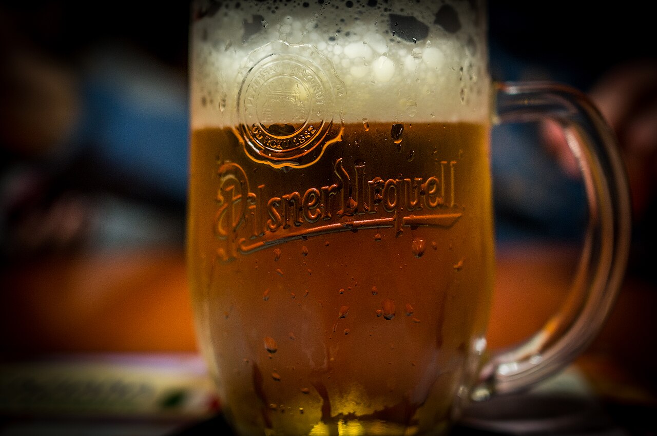 Commons: Pilsner Urquell glass