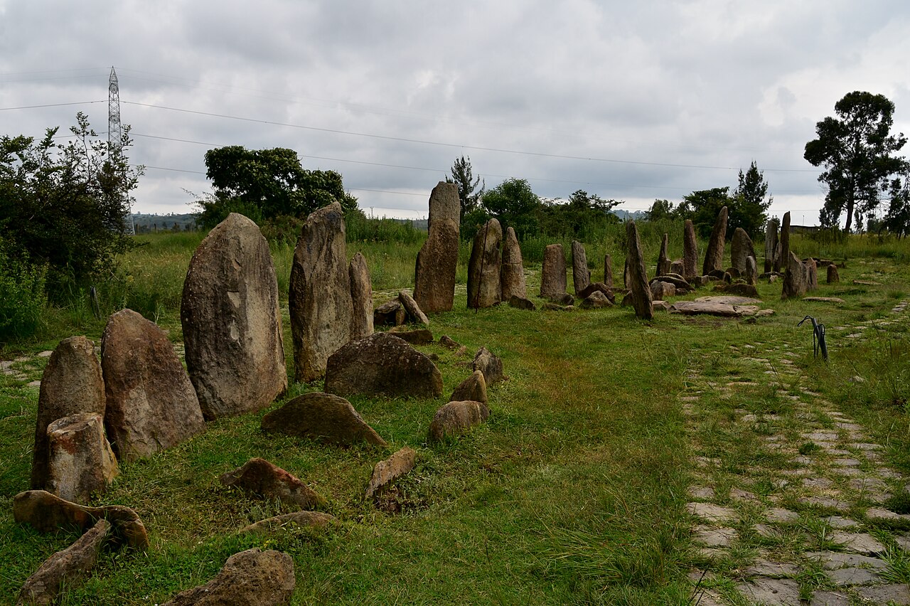 Commons: Tiya stelae