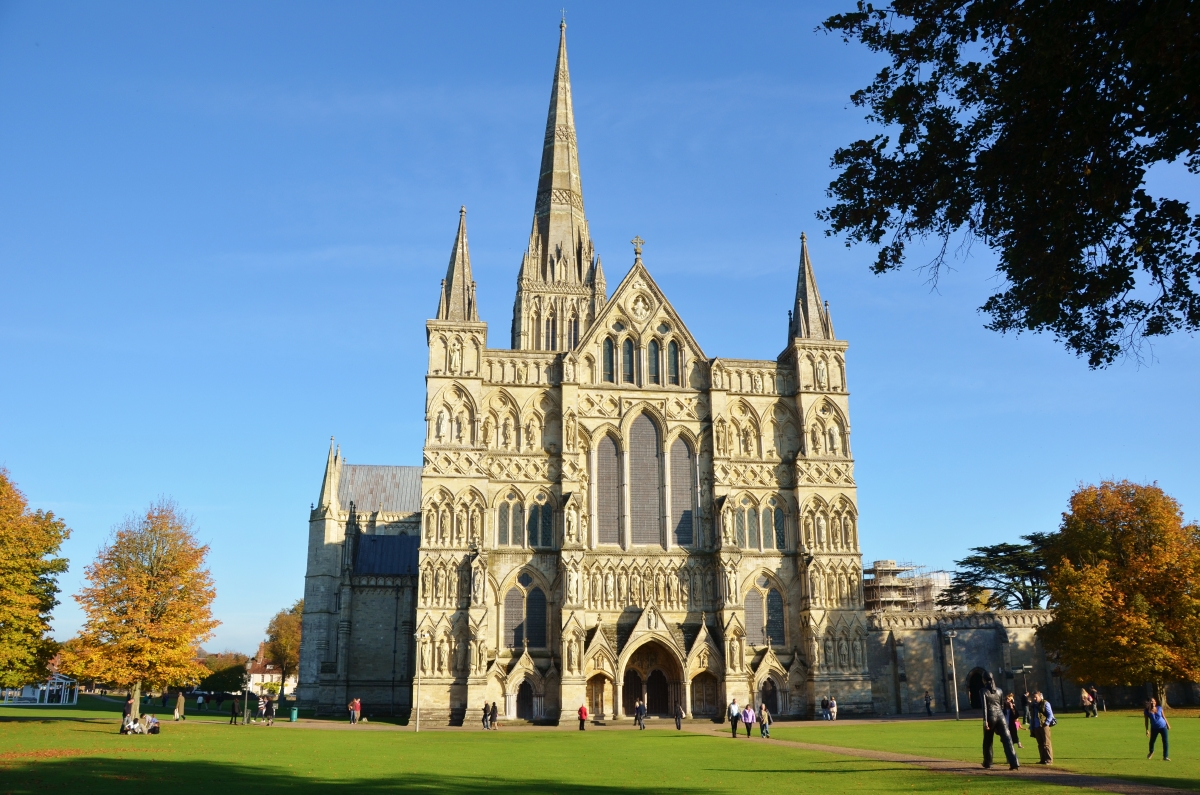 Commons: Salisbury Cathedral city