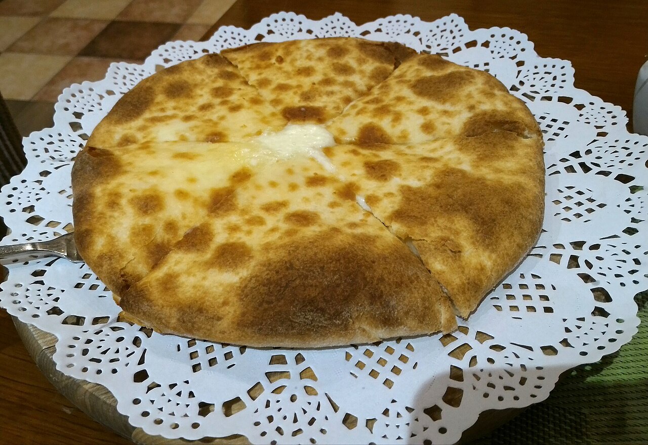 Commons: Imeruli khachapuri Georgia