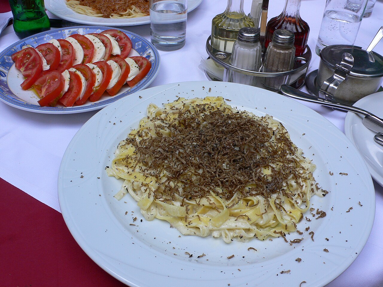 Commons: Istria truffle pasta