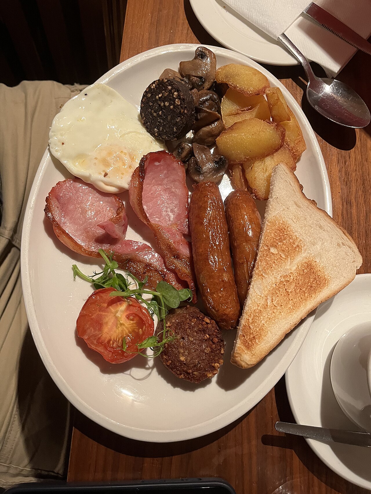 Commons: Full Irish breakfast