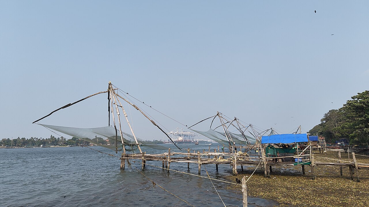 Commons: Fort Kochi Chinese fishing nets