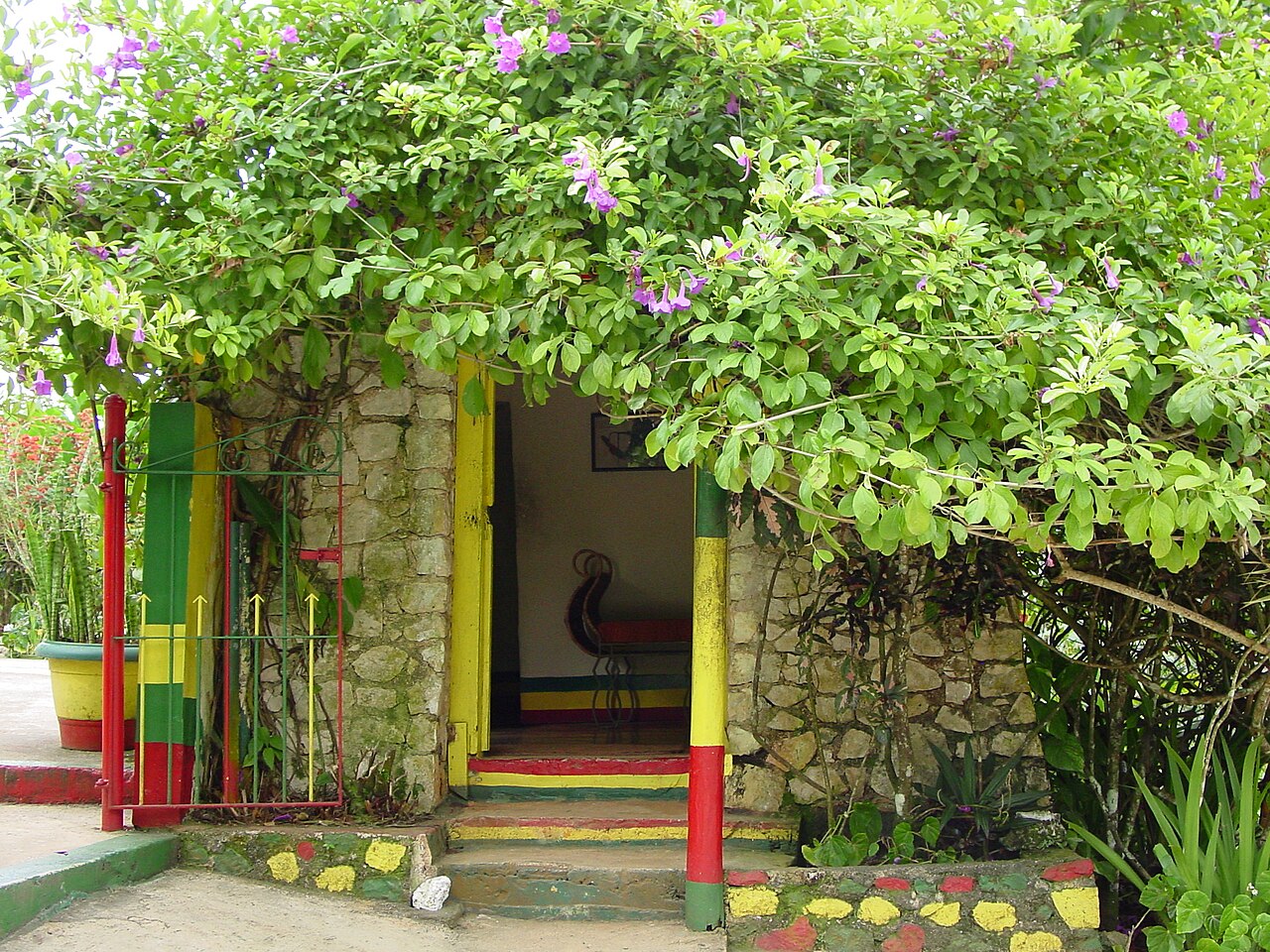 Commons: Nine Mile, Bob Marley's birthplace