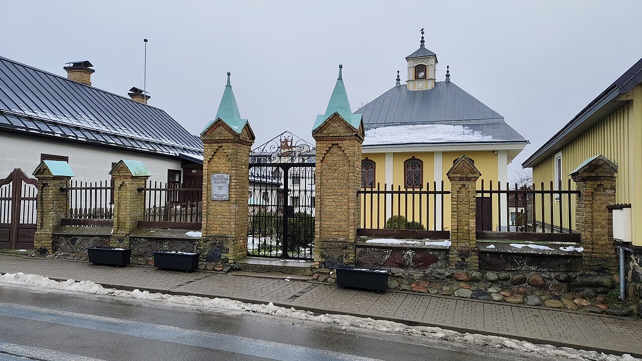 Commons: Trakai town Karaimų street