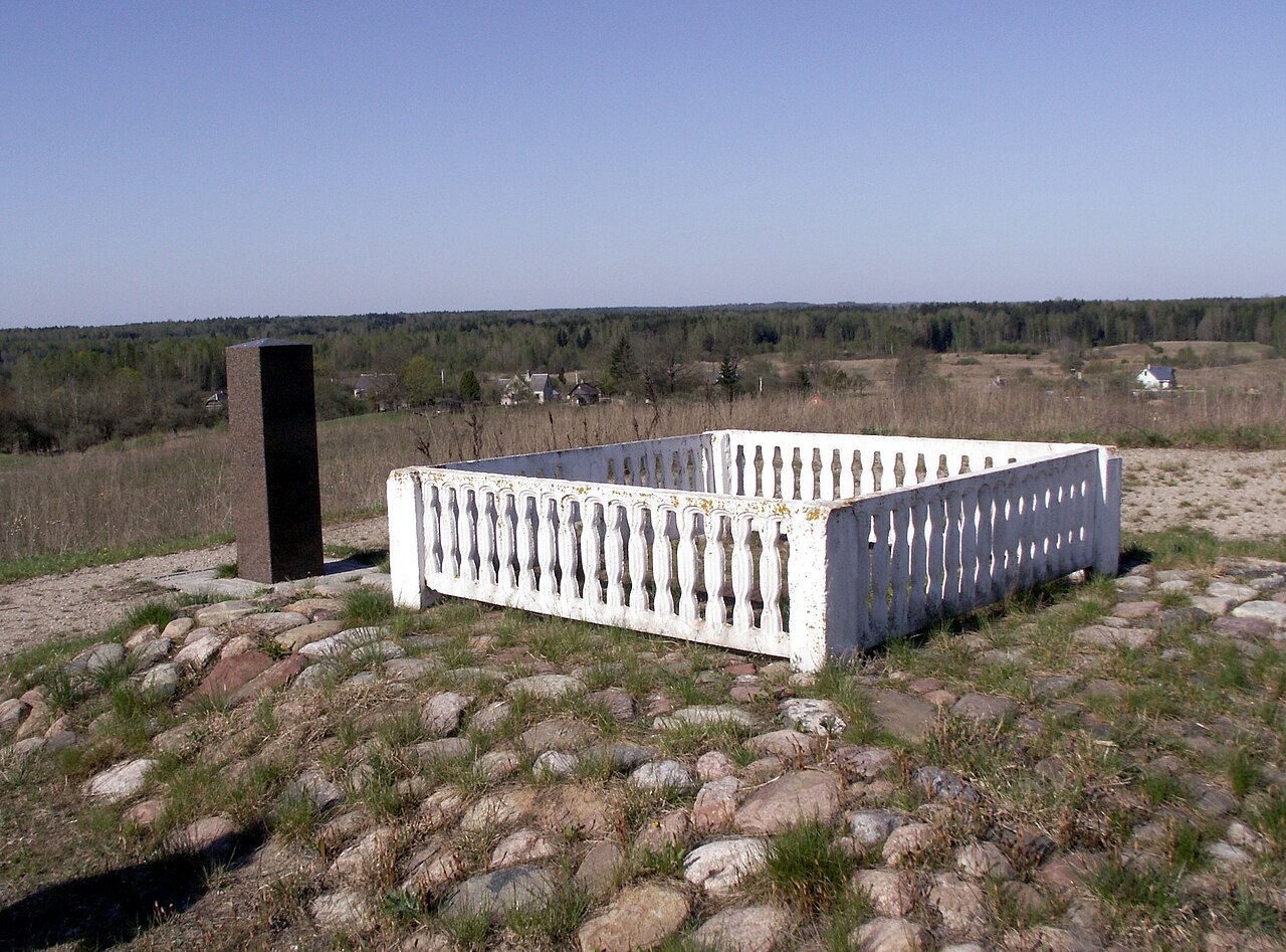 Commons: Struve Geodetic Arc at Meškonys
