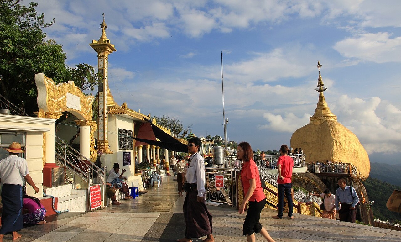 Commons: The Golden Rock Myanmar