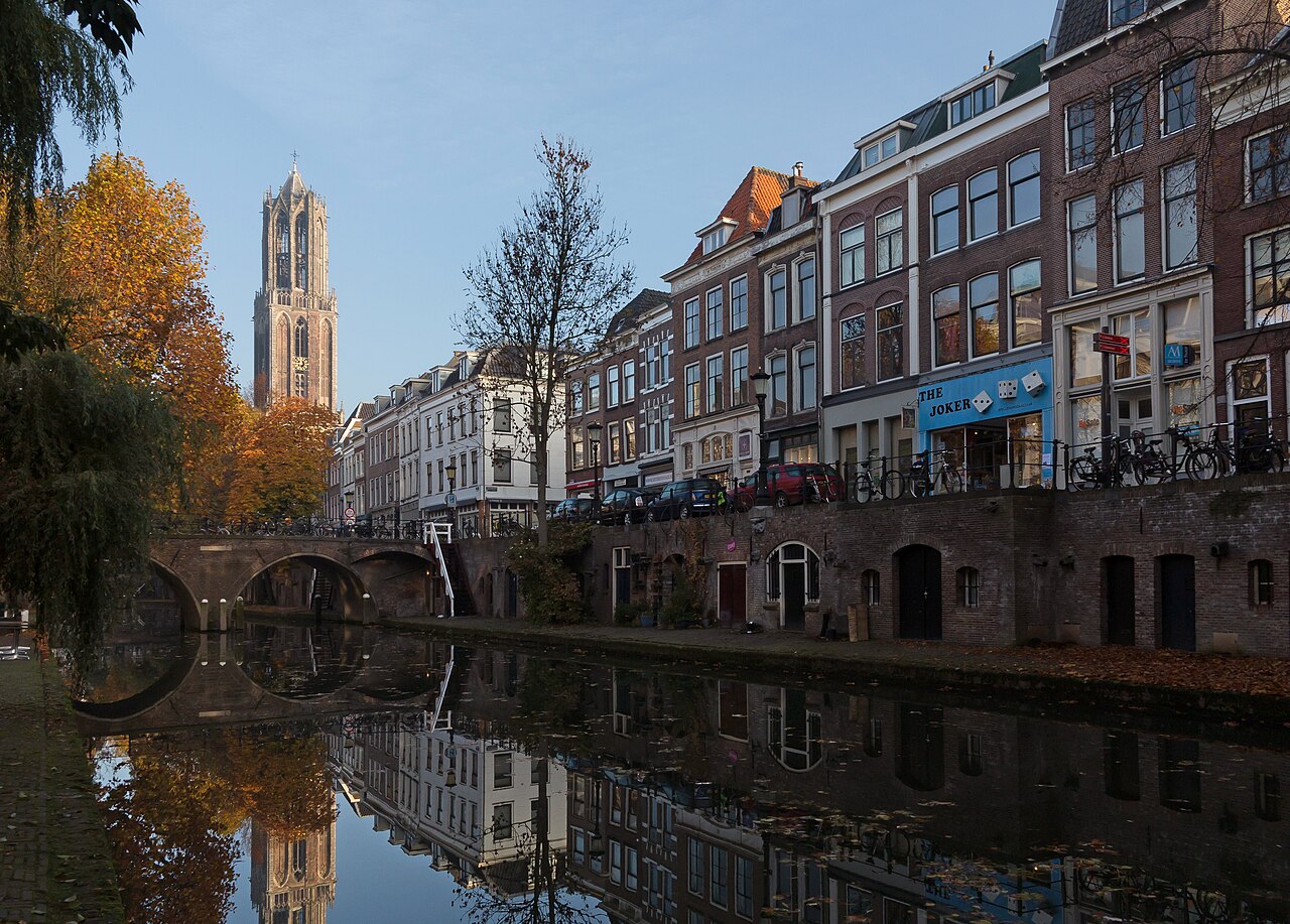 Commons: Oudegracht Utrecht
