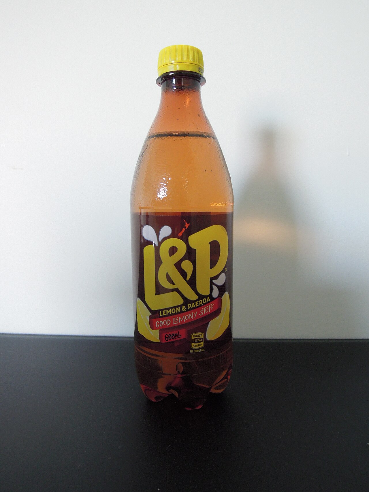 Commons: Lemon Paeroa