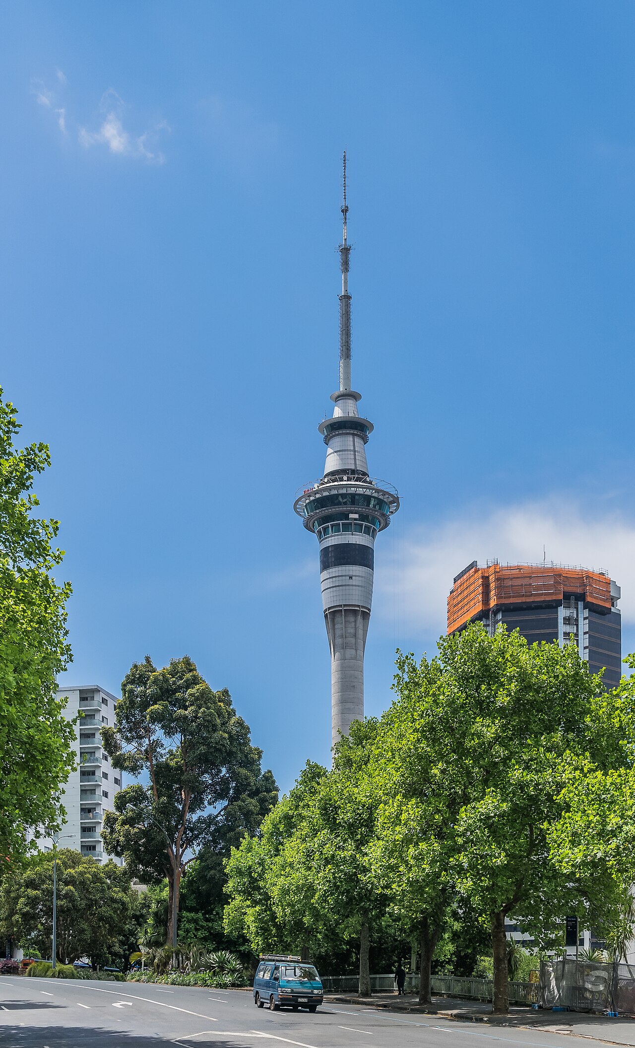 Commons: Sky Tower Auckland