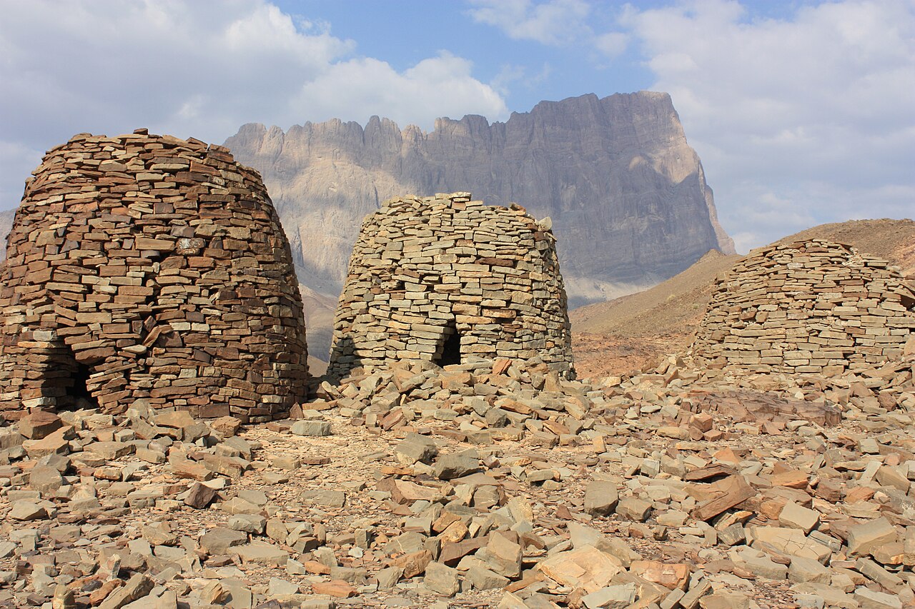 Commons: Bat tombs Oman