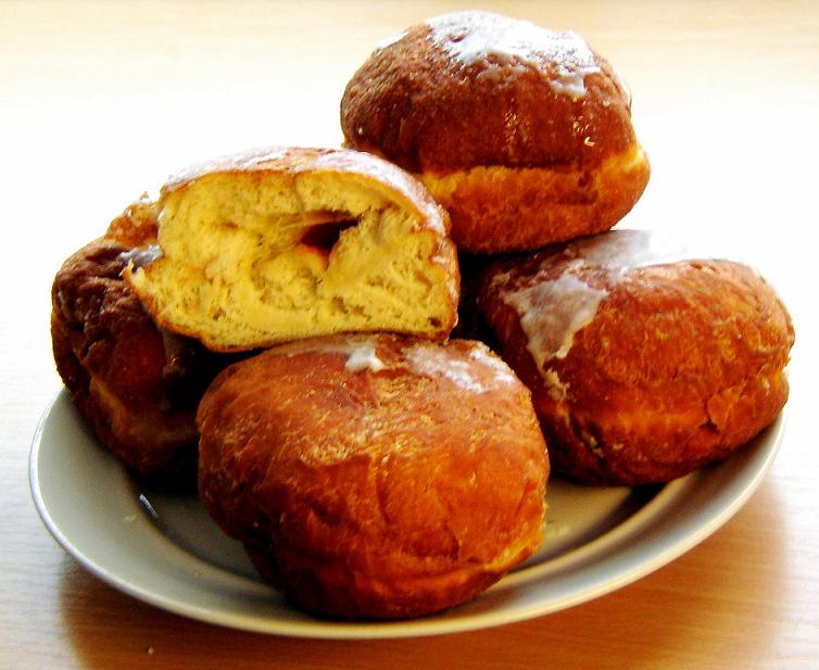 Commons: Pączki