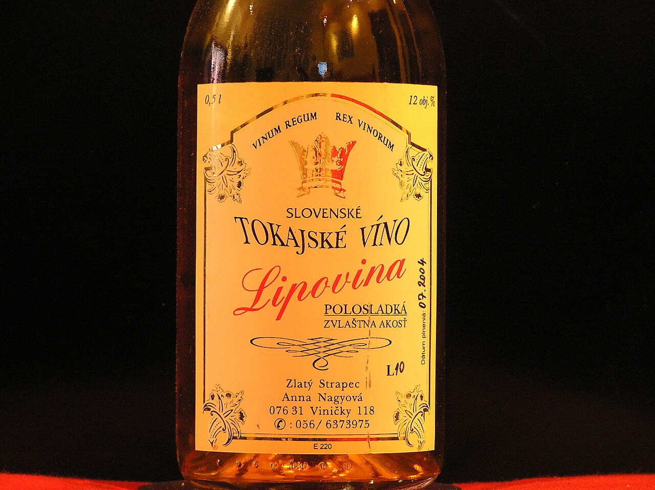 Commons: Slovak Tokaj wine