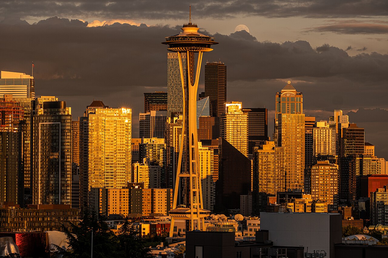 Commons: Seattle skyline Space Needle