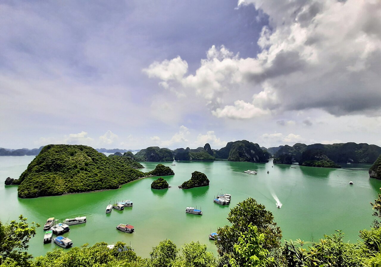 Hạ Long Bay