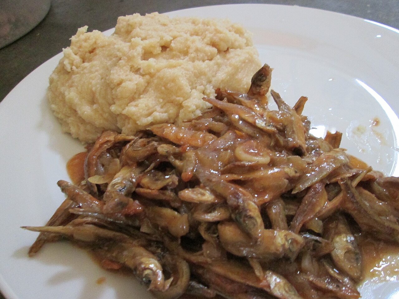 Commons: capenta sadza