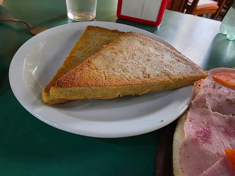 Fainá